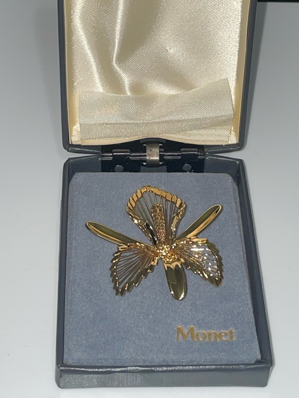 Vintage- New- Monet Gold Floral Brooch
